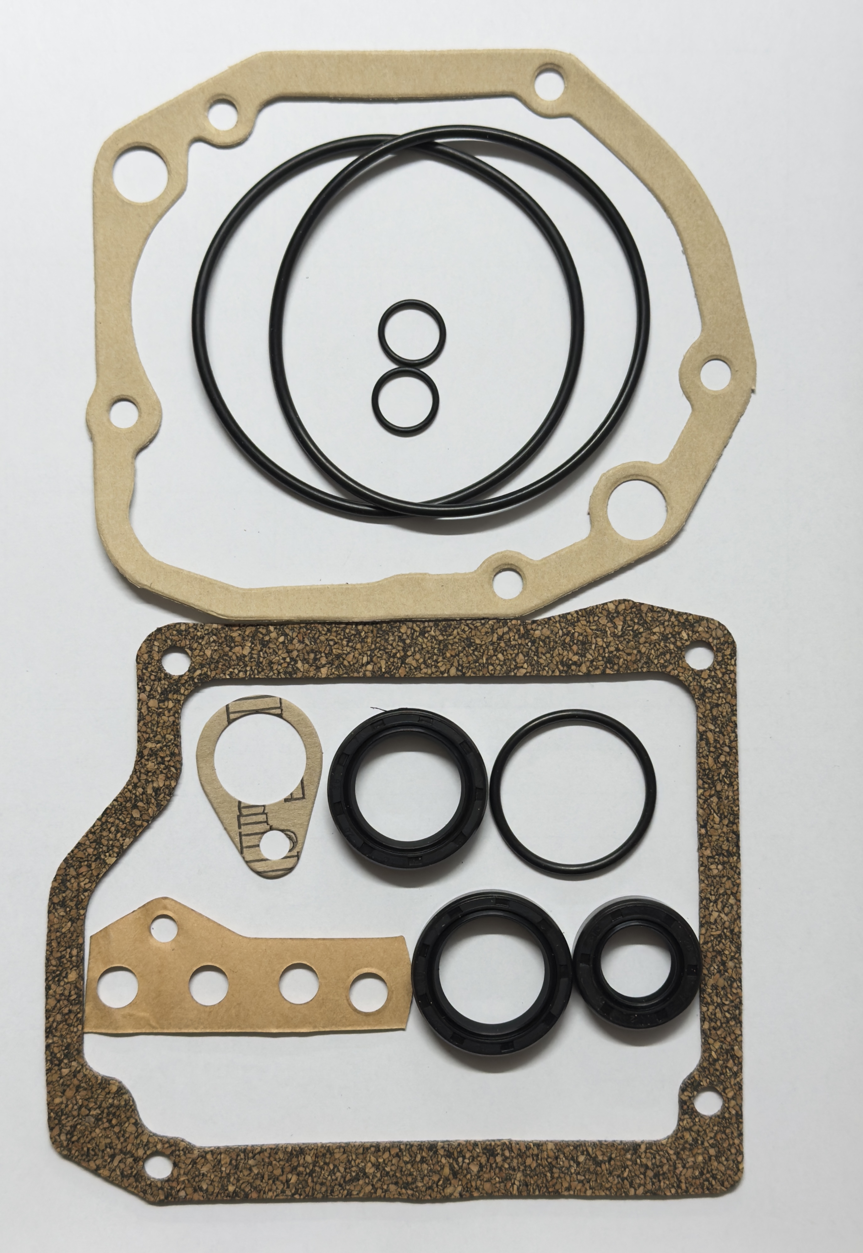 Getriebedichtungssatz inkl. Simmerring für Welle & Mansch. Fiat 500/126/126