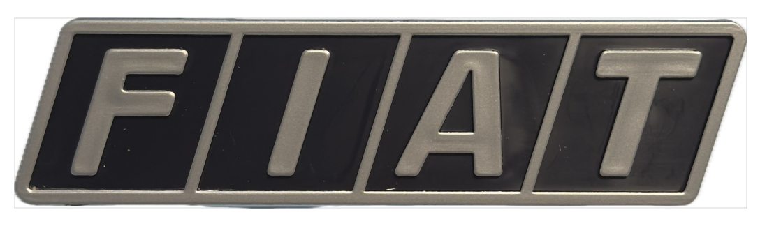 Frontemblem aus Kunststoff Fiat 500 R/126